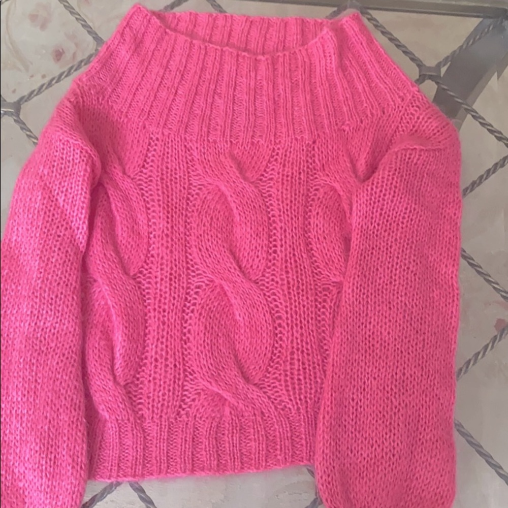 H&M 100% wool Sweater. Size 2